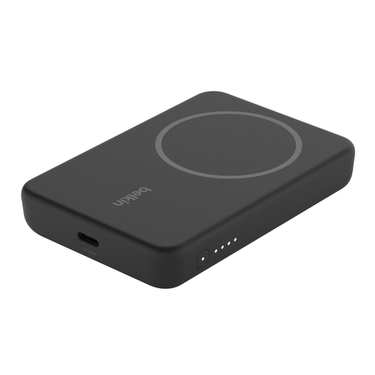Belkin BOOST CHARGE Magnetic Wireless + Stand Power Bank, Black 5000mAh