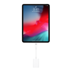 USB-C to SD Card Reader