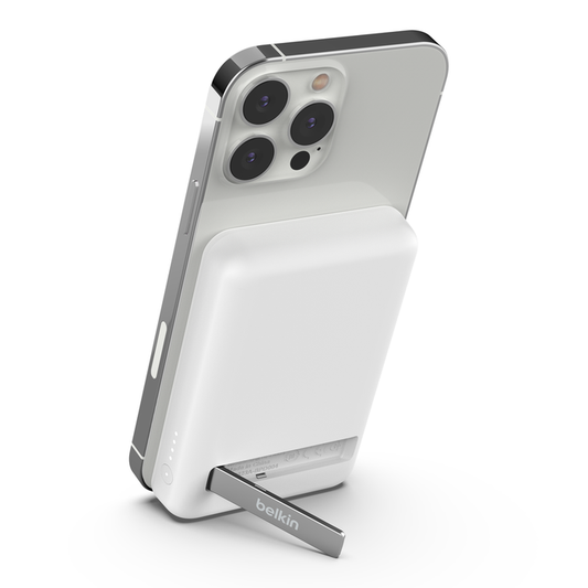 Belkin BOOST CHARGE Magnetic Wireless + Stand Power Bank, White 5000mAh